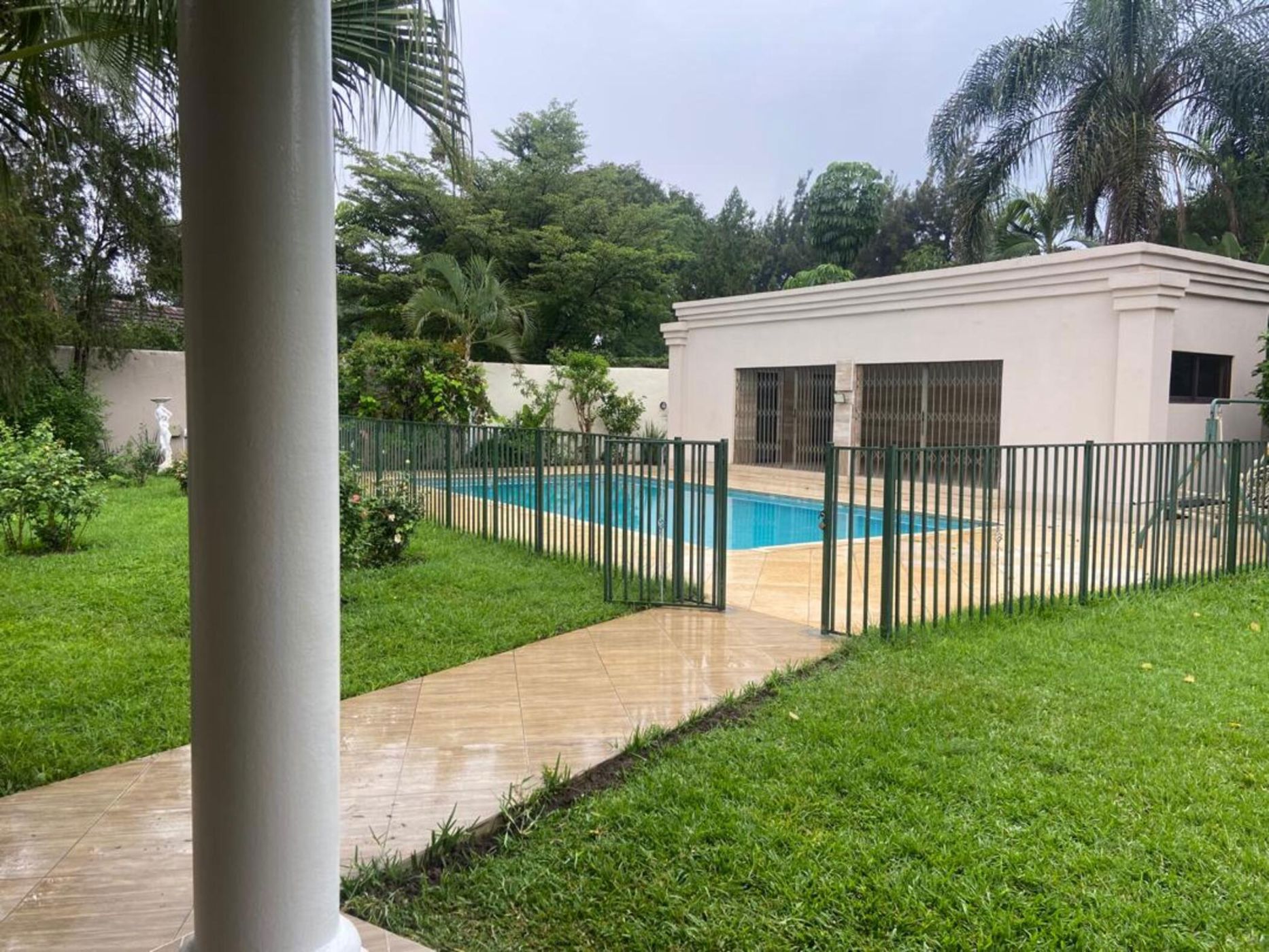 5 Bedroomed house in Garden House